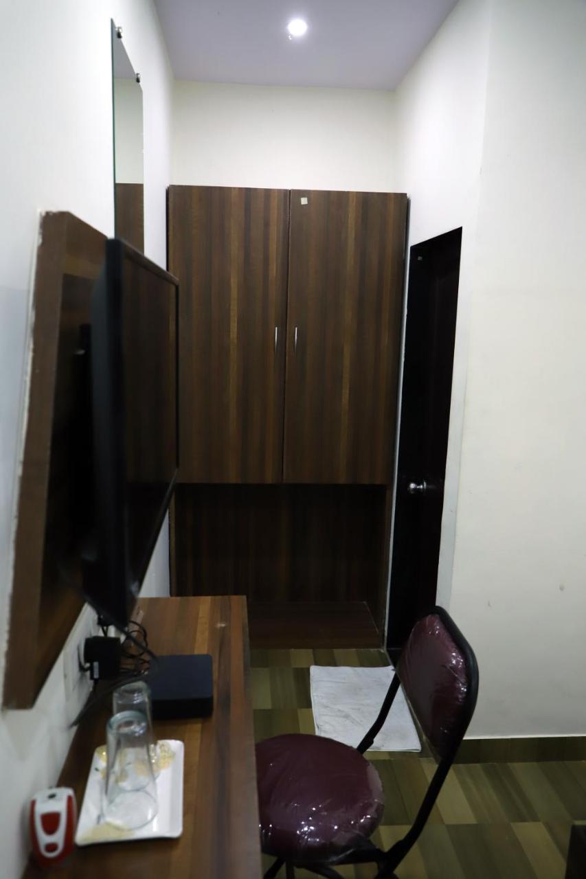 Airport Inn Residency Bombaj Zewnętrze zdjęcie